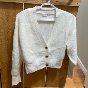 Cropped sweater/cardigan